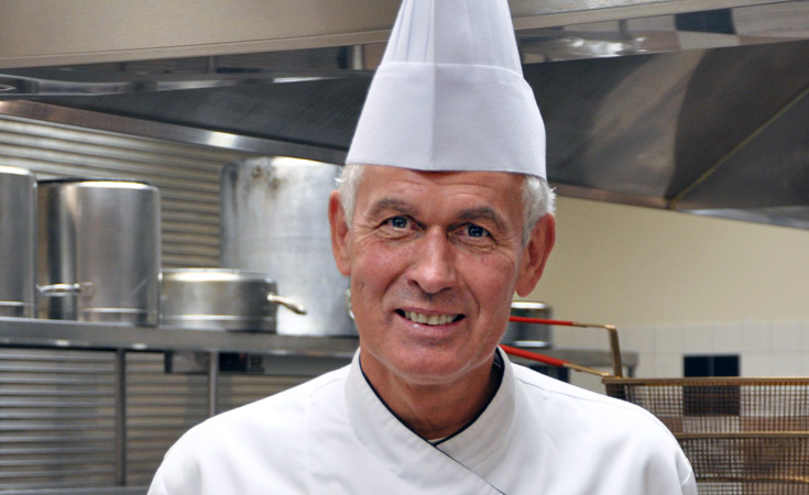 Instructor Johannes Busch