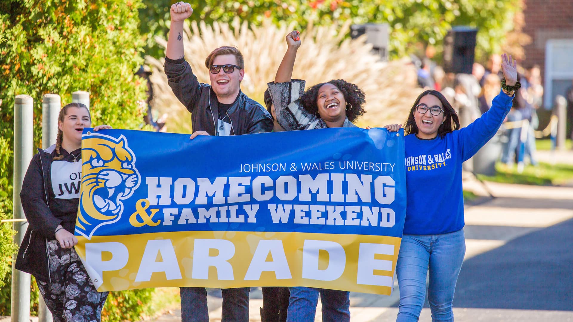 Homecoming & Family Weekend Parade