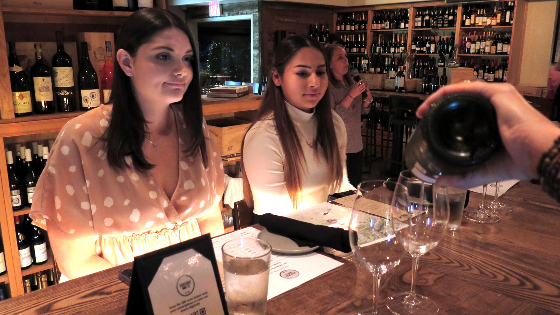 Emilie Fulcher '22 and Jacqueline Gomez '22 tasting Italian regional wines at Foxcroft Wine Co.
