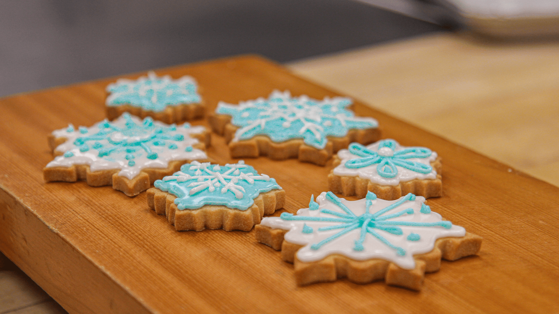 image of decorated snowflake cookies