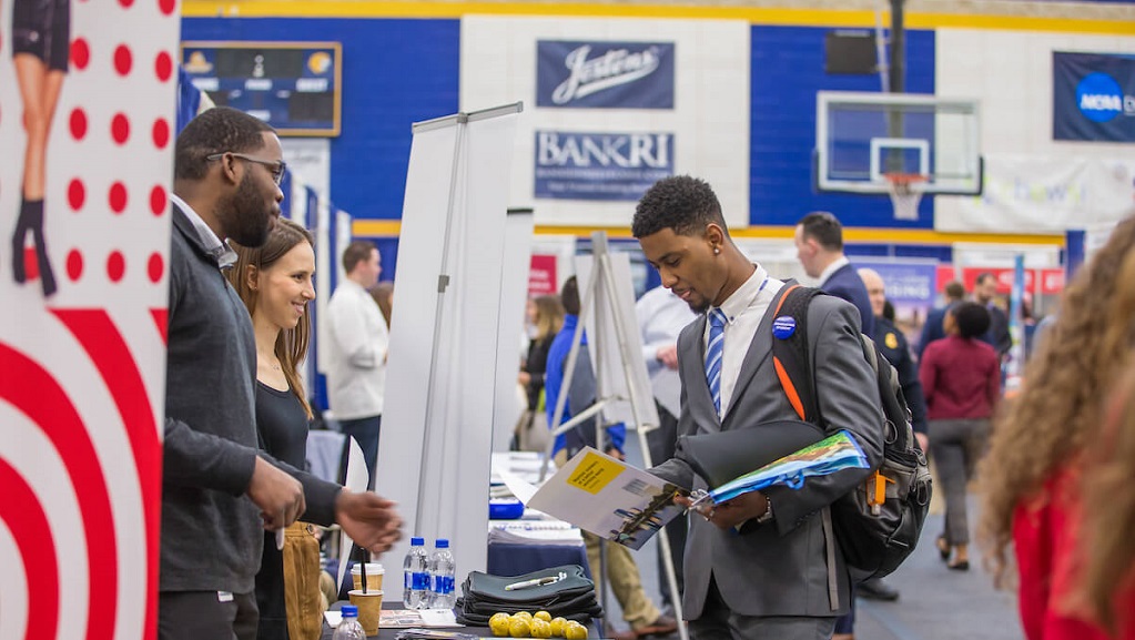 jwu student at 43rd annual career expo