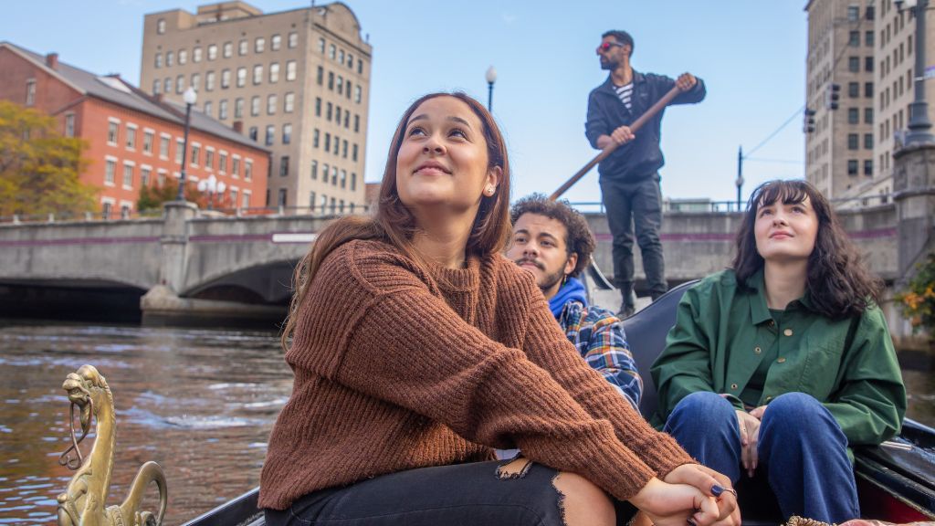 students in gondola