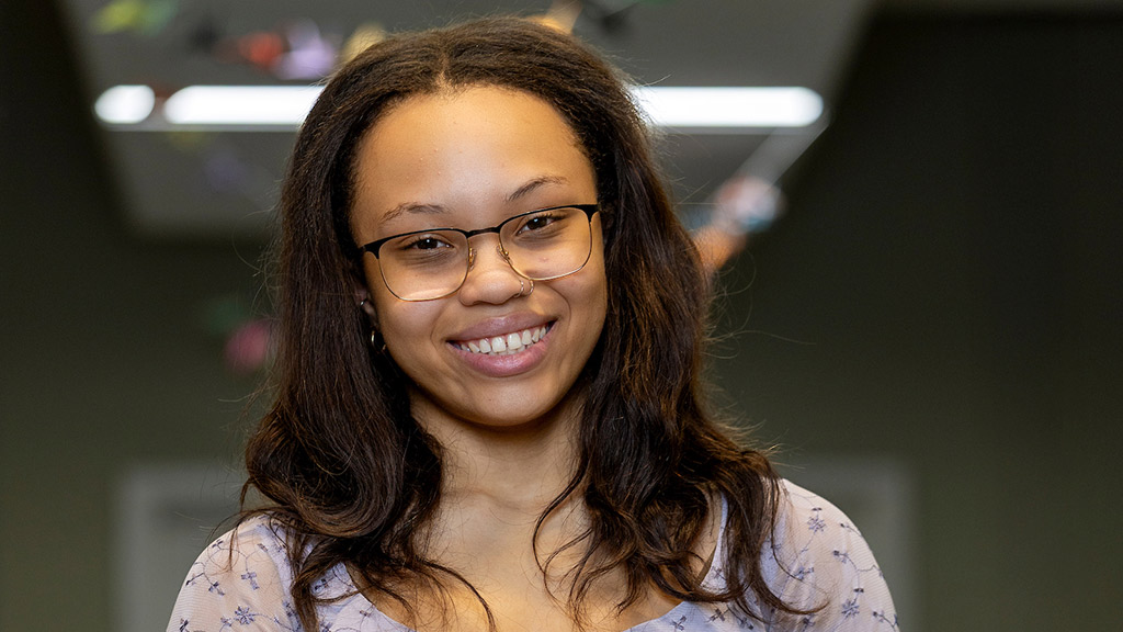 head shot of Cora Hicks '27